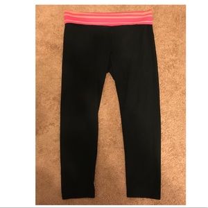 Aerie Leggings with Pink Waist Band